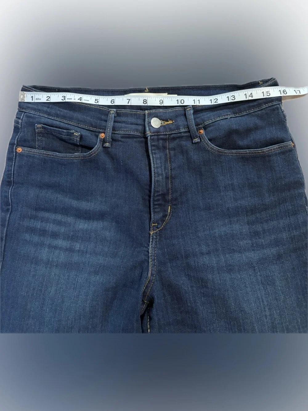 Levi Strauss Signature Women's Medium Dark Blue Midrise Jeans - Picture 3 of 9